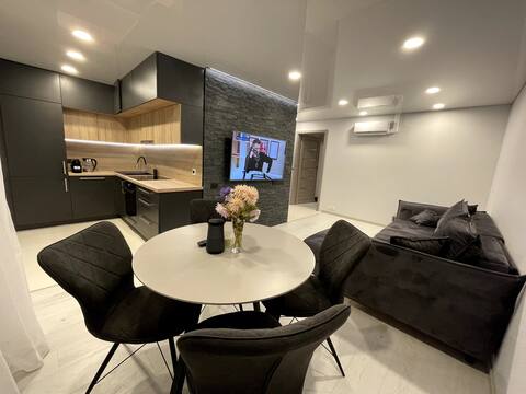 SELF CHECK-IN. Modern  2 bedrooms apartment ,