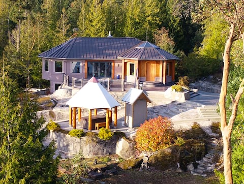 Grouse Point  - Panoramic View Residence
