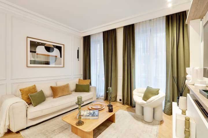 The Lander - Serviced 2BR/2BA - Champs Elysées - Flats for Rent in