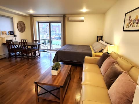 Clean & spacious private studio w/ easy NYC access