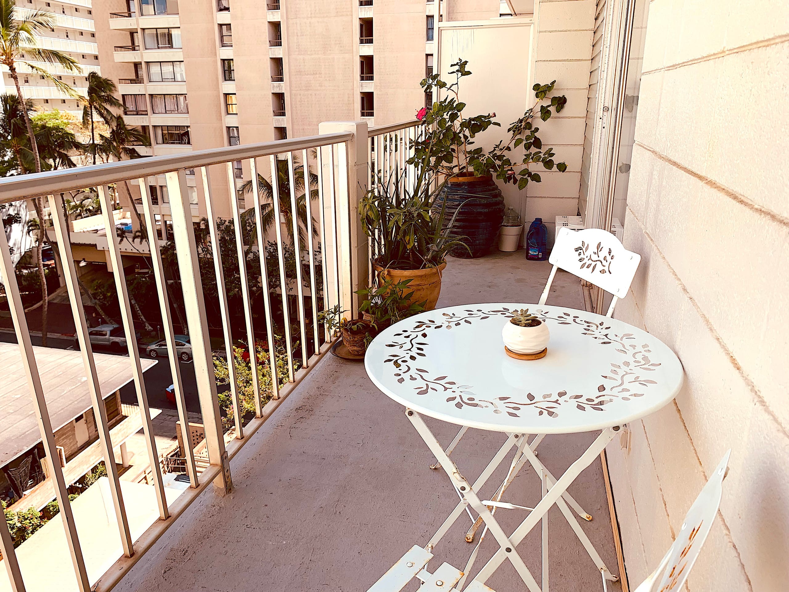 Condo in Honolulu · ★4.81 · 1 bedroom · 1 bed · 1 private bath - Image 23