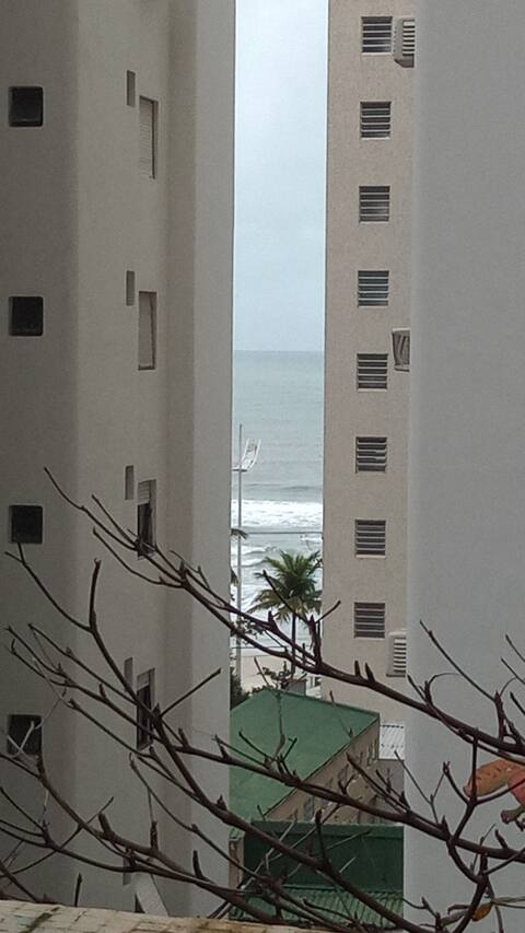 Comfortable Apartment with Sea View