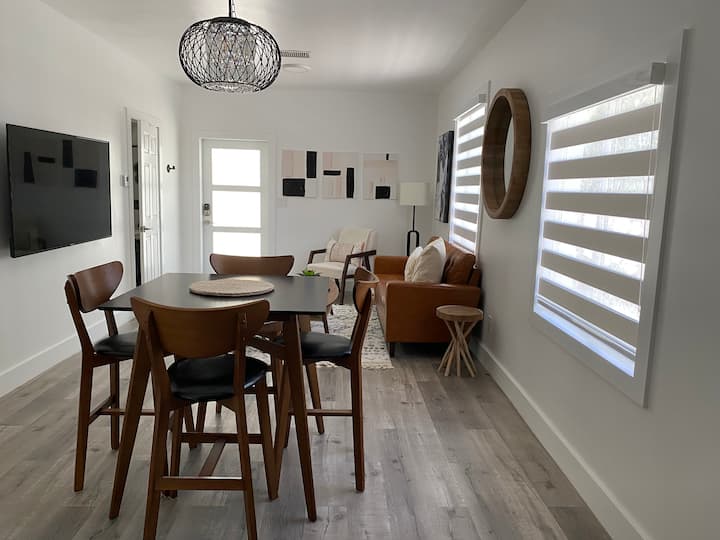 Cheerful -2bedroom Home With Free Parking. - Miami