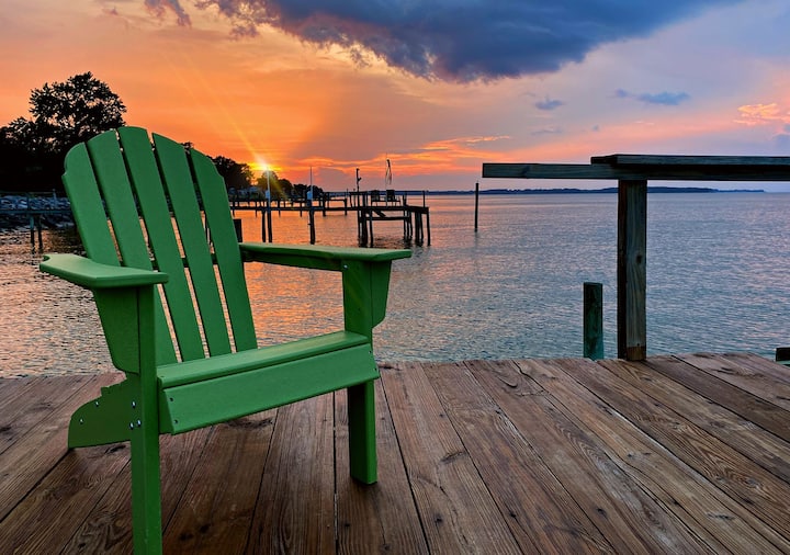 Sandy Point Vacation Rentals & Homes Virginia, United States Airbnb