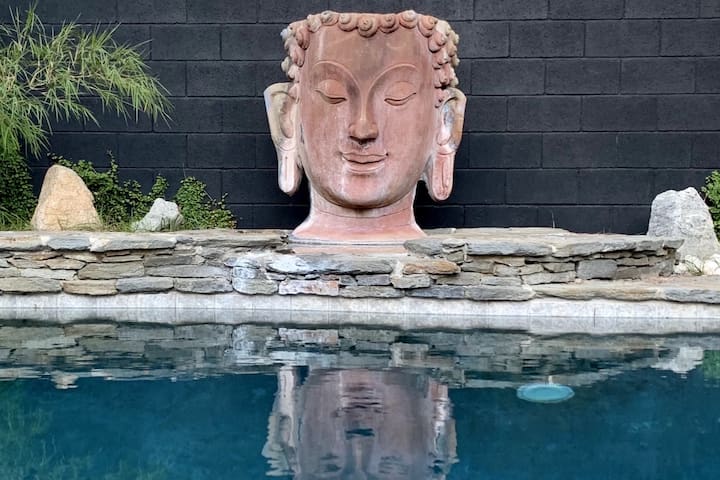 An Oasis In The Valley