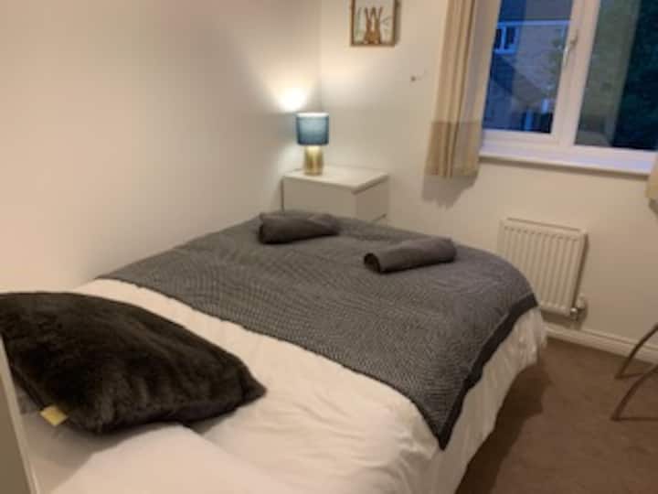 5 ห้องนอนและ 4 ห้องน้ำ