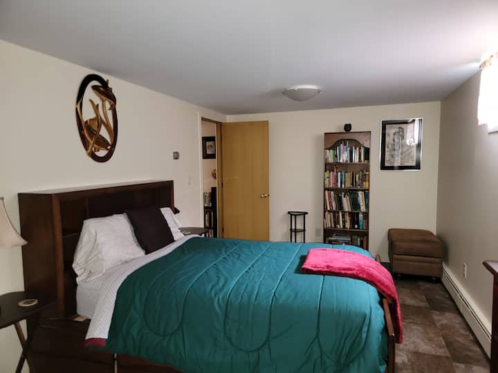 Lovely 1 Bedroom Apartment, Close To Airport! - 앵커리지