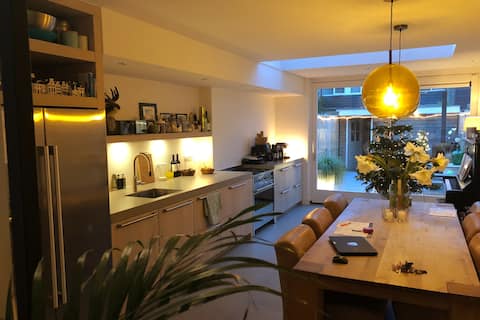 On request : comfortable familyhome 6p
 Laren