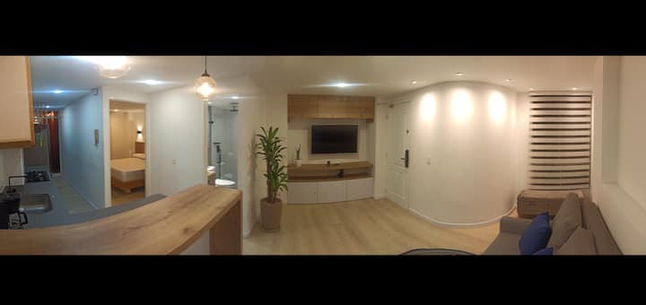 Cozy And Well Located Apartment Laureles, Medellín - Medellín, Colombia