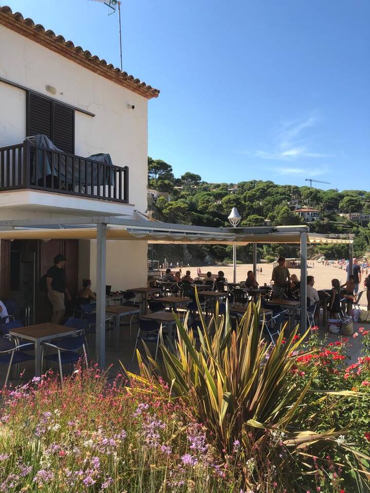 Souterain-studio near the beach of Sa Riera/Begur