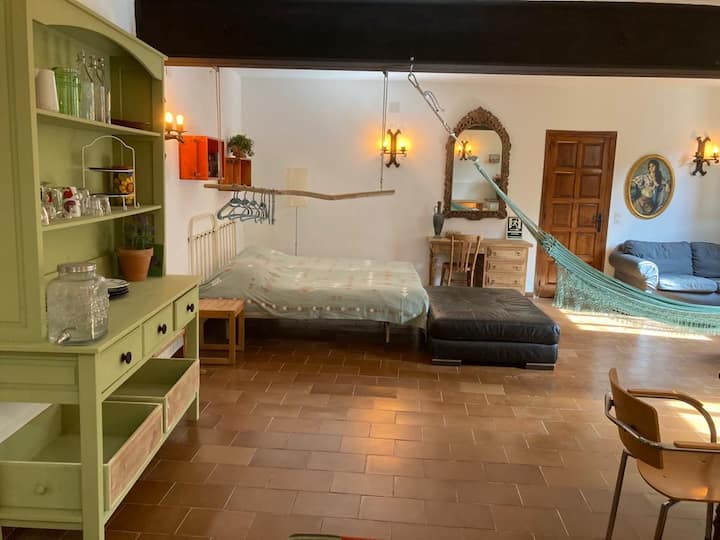 Souterain-studio near the beach of Sa Riera/Begur