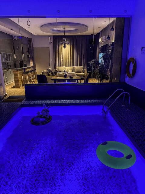 Chalet with two bedrooms and indoor pool