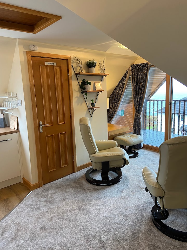 Luxury Guest Suite *Self Catering* - Skye