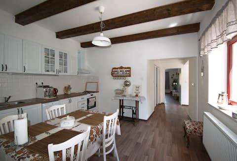 Top Airbnb: Cottage in a quiet part of Pálava in Jihomoravský