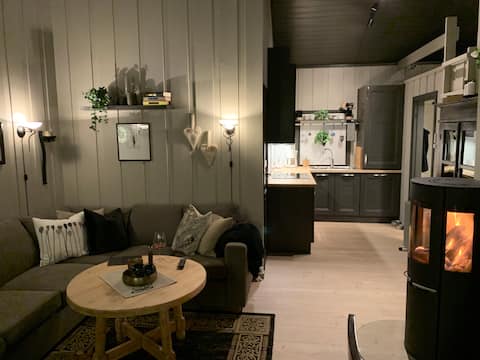 Popular Airbnb listing: Cozy cabin centrally located at Gålå with panoramic views in Sør Fron
