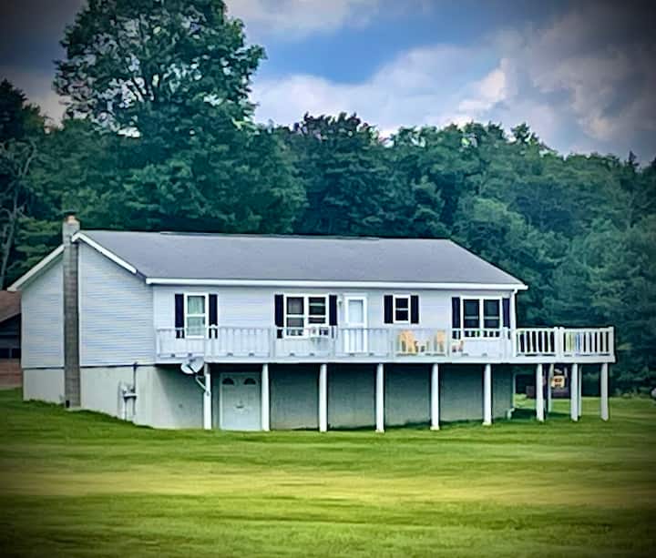 Trail Side Inn Near Cherry Springs & On the Trail Houses for Rent in