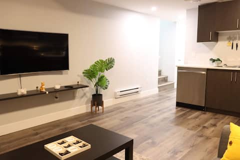 Top performing Airbnb: Dolce Casa@Sk: A Lovely 2 BD gem you can call home in Blairmore Sector