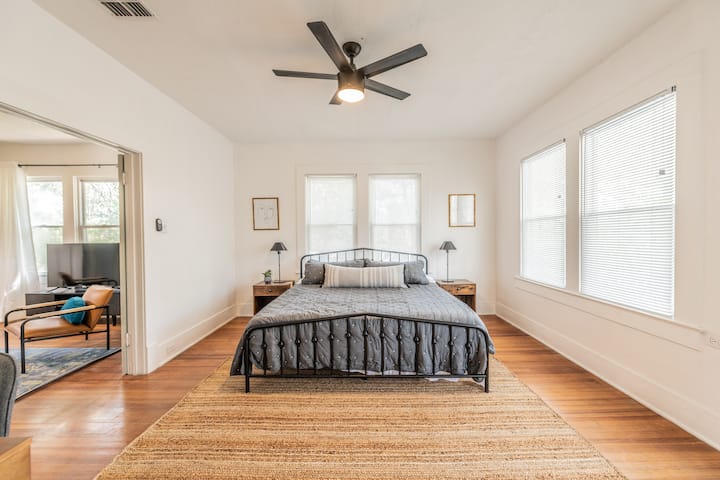 3bd Deck&patio& Parking-walk To Pearl & Riverwalk! - San Antonio, TX