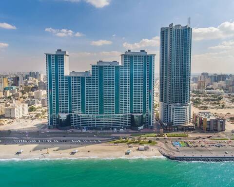 Sea Haven -  Executive 2BR Sea View Apartment w/ pool, parking, gym, jacuzzi. Tower even has KFC, Pi