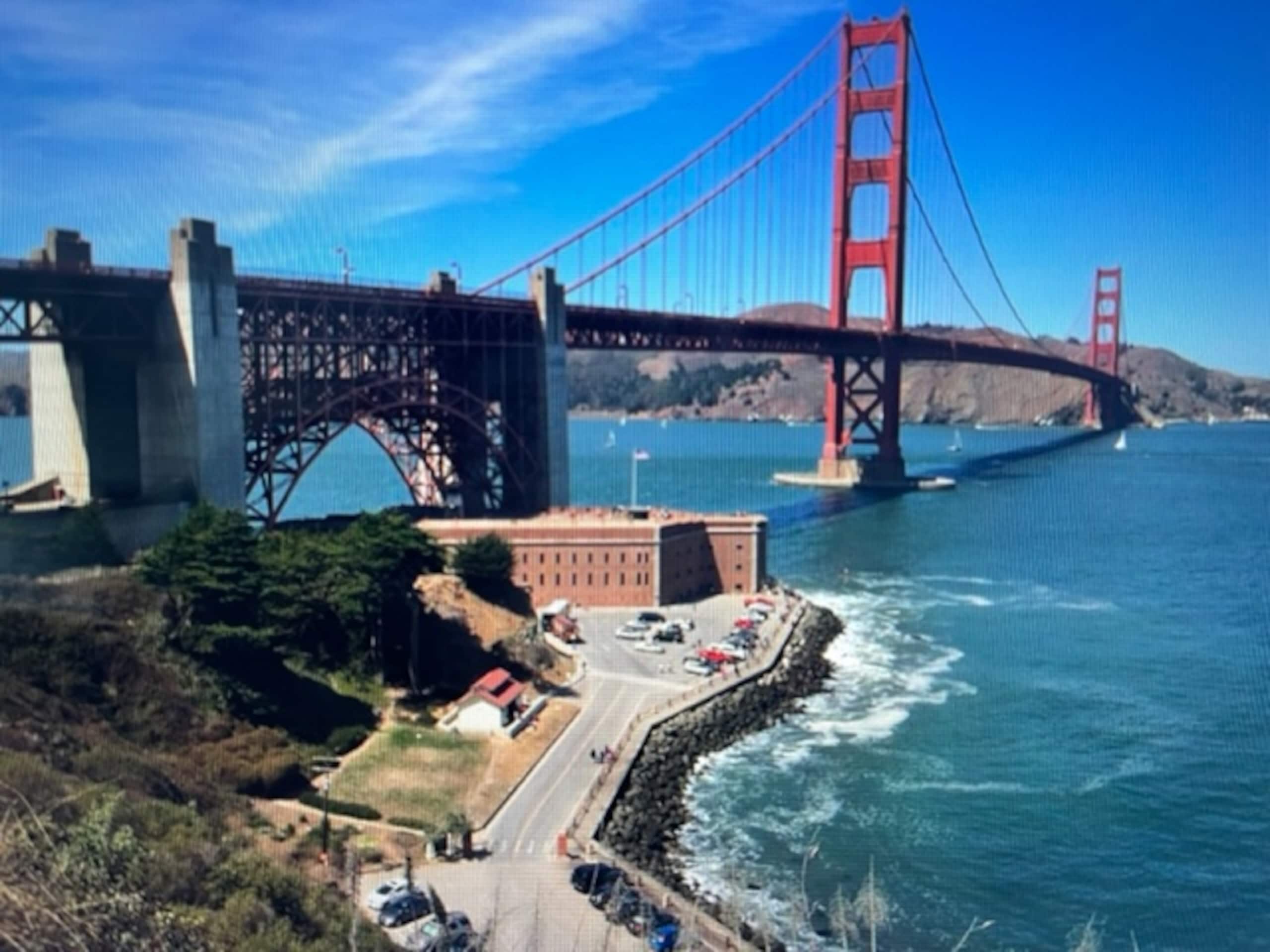 Home in San Francisco · ★4.92 · 2 bedrooms · 3 beds · 1 bath - Image 41