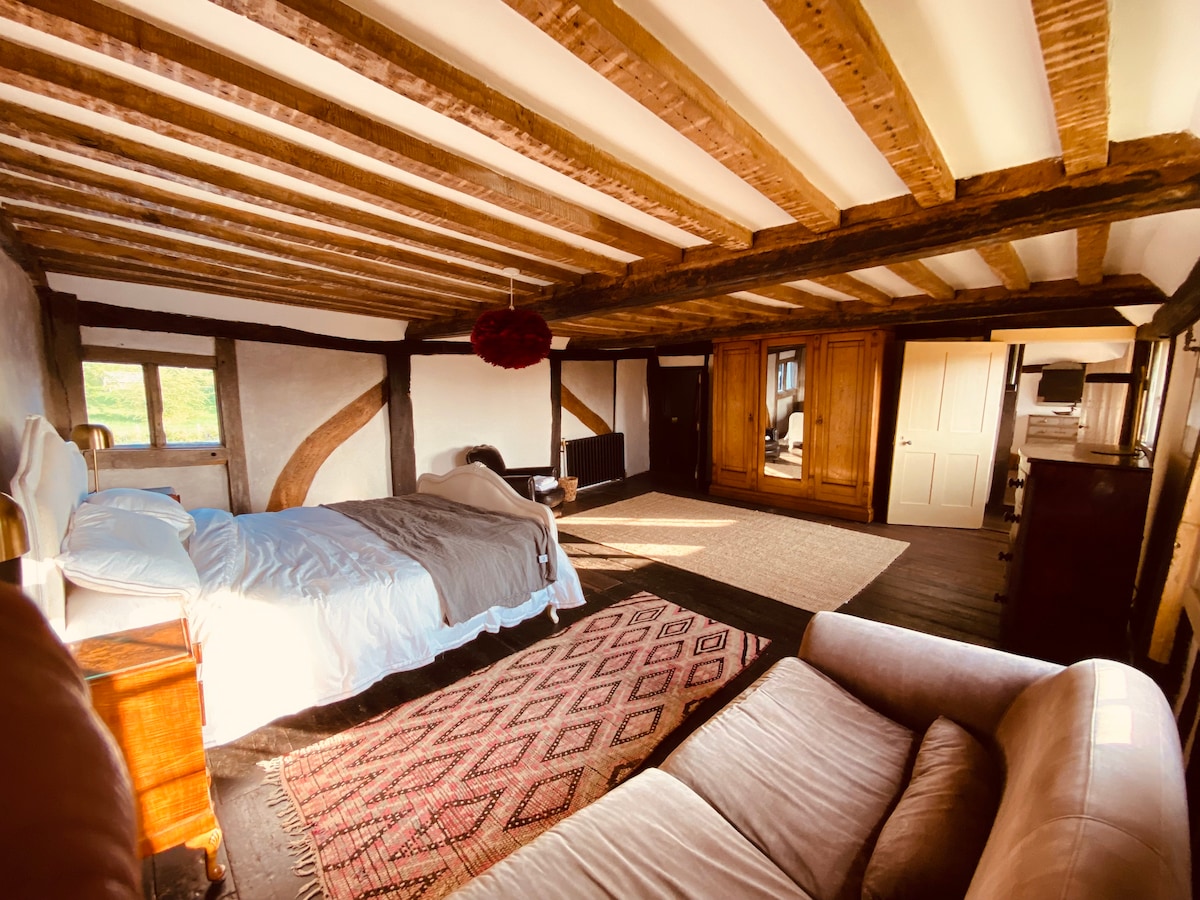 Button, the oldest bedroom and the largest.