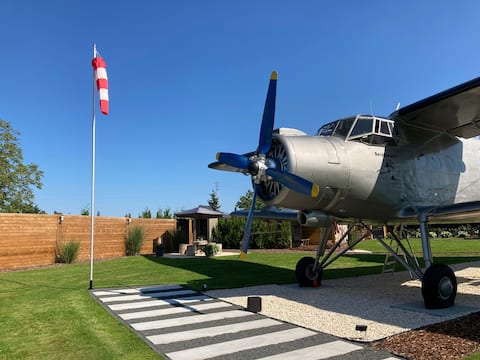 Unique night in a plane with an original cockpit