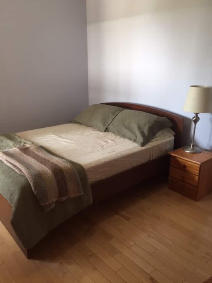 Chambre 4 - Lit Queen