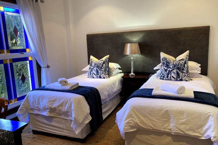 საძინებელი 4