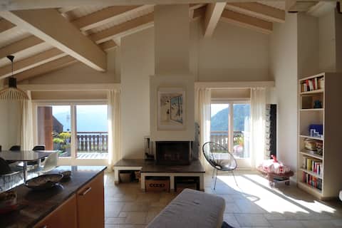 Oversized cosy apartment with stunning views