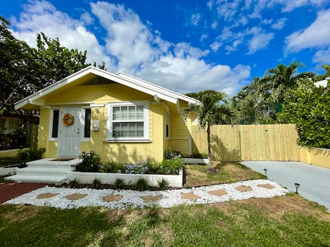 Top performing Airbnb: Casa Gialla: Entire Home in downtown WPB in West Palm Beach