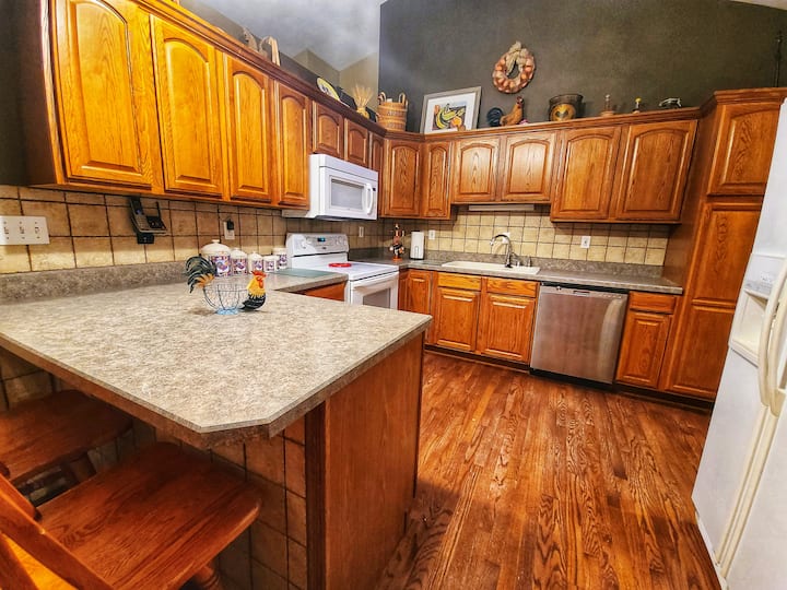 12 Best PetFriendly Cabins Near Carlyle Lake, Illinois Updated 2024