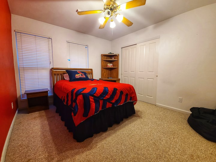 12 Best PetFriendly Cabins Near Carlyle Lake, Illinois Updated 2024