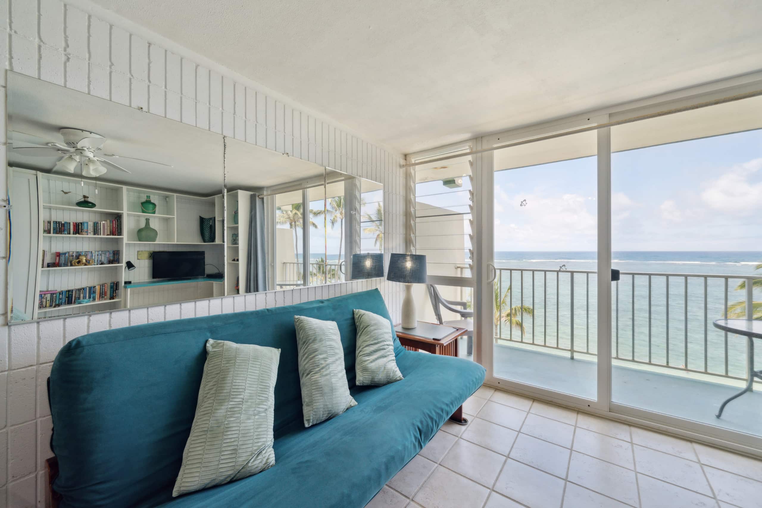 Condo in Hauula · ★4.66 · 1 bedroom · 4 beds · 1 bath - Image 12