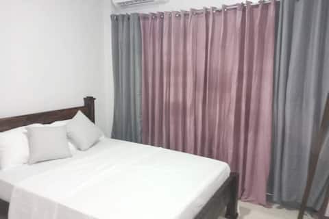 777S 1C Entire Condo