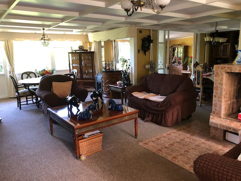 Popular Airbnb listing: Large Country House + Quincho + Pool in Quillota