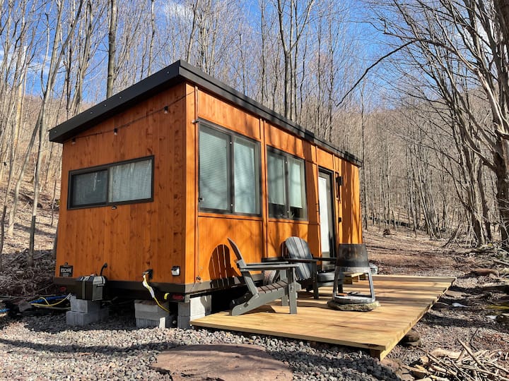 Catskills Modern Tiny House Secluded+Brand New! Tiny houses for