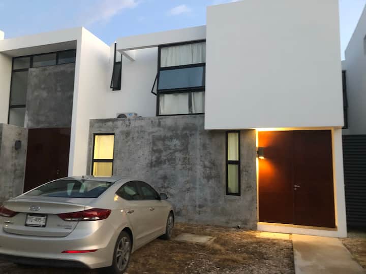 Casa Blanca with one room on the ground floor Houses for Rent in