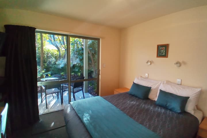 Garden View Studio - Akaroa