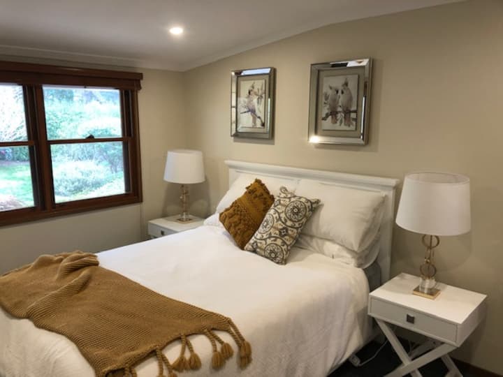 Стая с горчица 