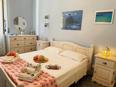 5min from Spiaggia Centro e Lungomareю EmyMare