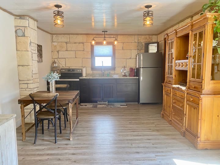 Top 10 PetFriendly Rentals In Colby, Kansas Updated 2024 Trip101