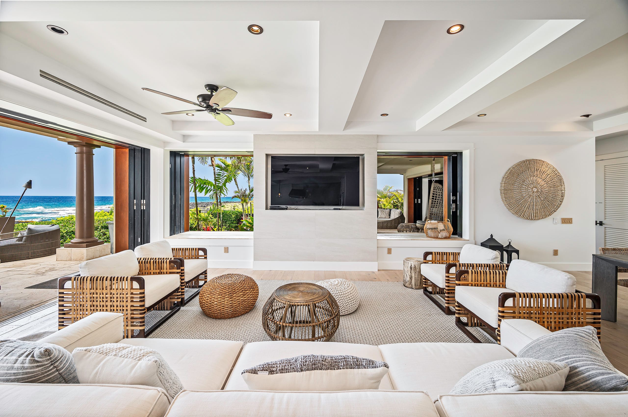 Home in Kailua-Kona · ★5.0 · 5 bedrooms · 5 beds · 7 baths - Image 1