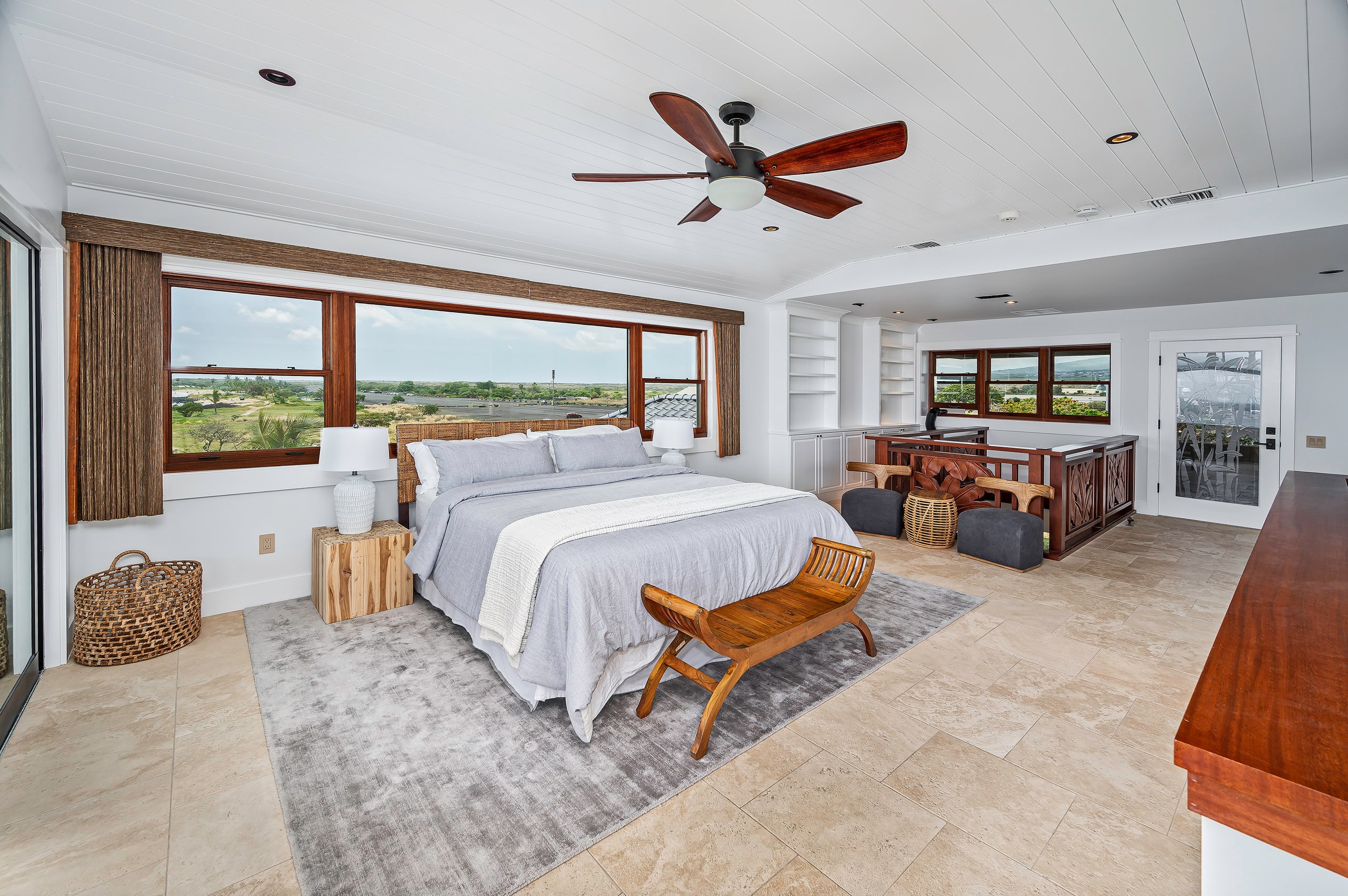 Home in Kailua-Kona · ★5.0 · 5 bedrooms · 5 beds · 7 baths - Image 12
