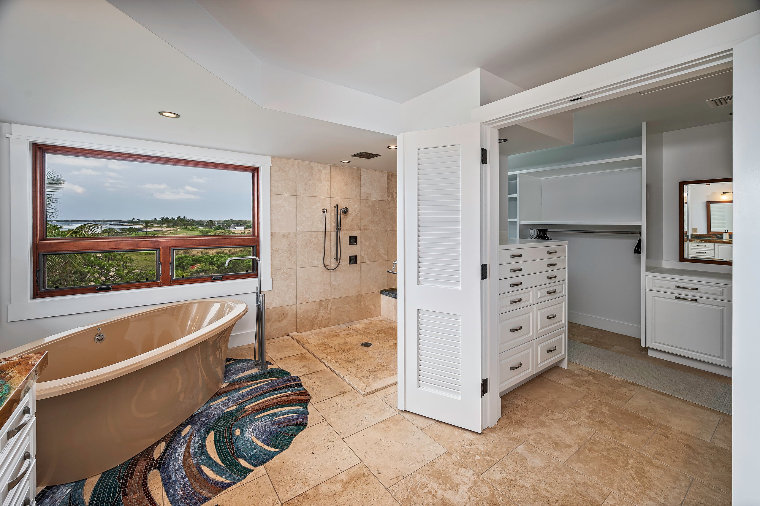 Home in Kailua-Kona · ★5.0 · 5 bedrooms · 5 beds · 7 baths - Image 17