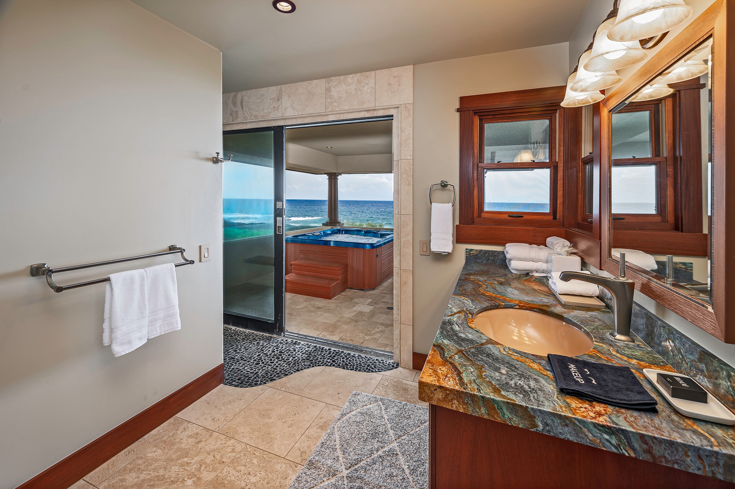 Home in Kailua-Kona · ★5.0 · 5 bedrooms · 5 beds · 7 baths - Image 53