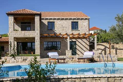 BEAUTIFUL 3BDM VILLA NEAR DUBROVNIK