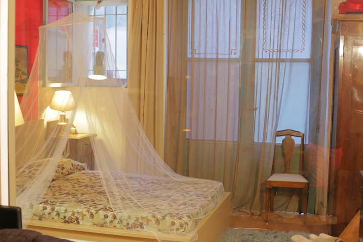 საძინებელი 1