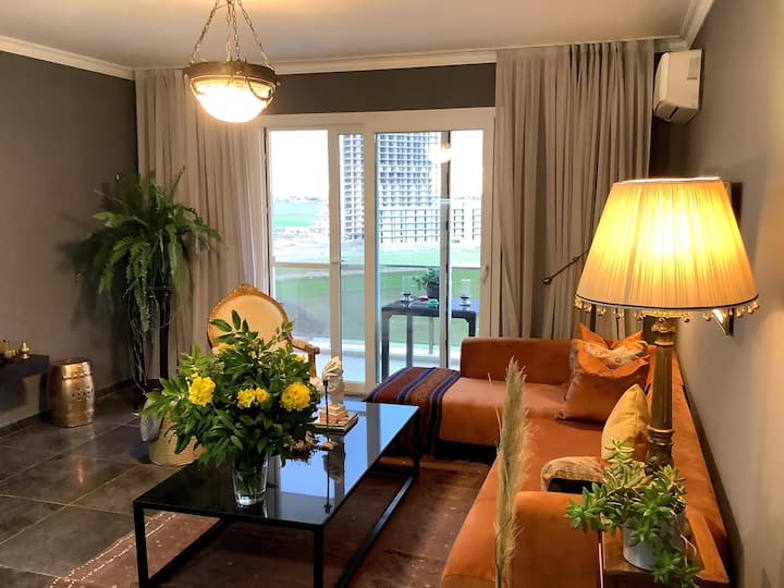 Stylish 1 Bedroom At Royal Sun Residence
