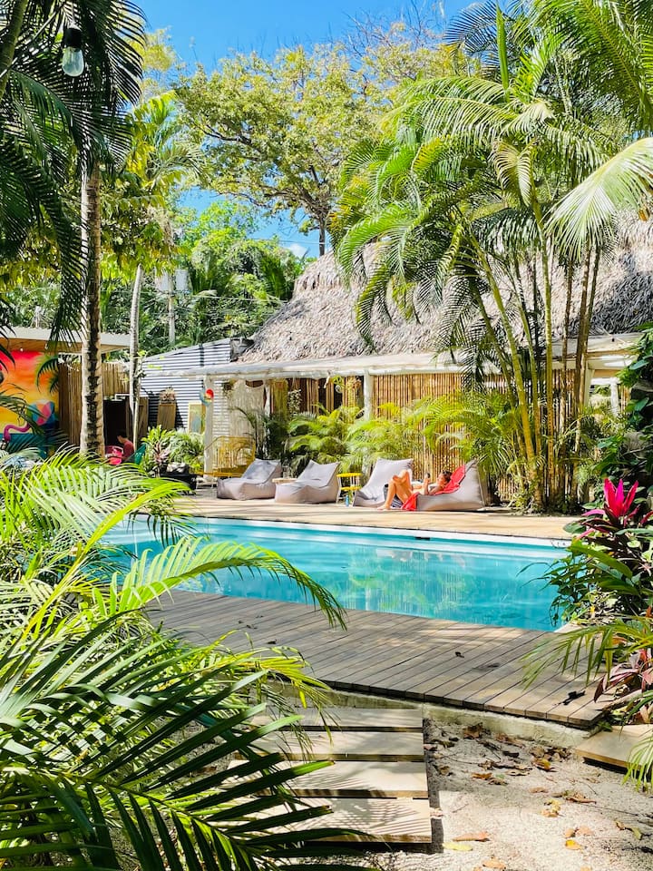 Barefoot Bungalow at Norte Steps to Playa Guiones Boutique hotels