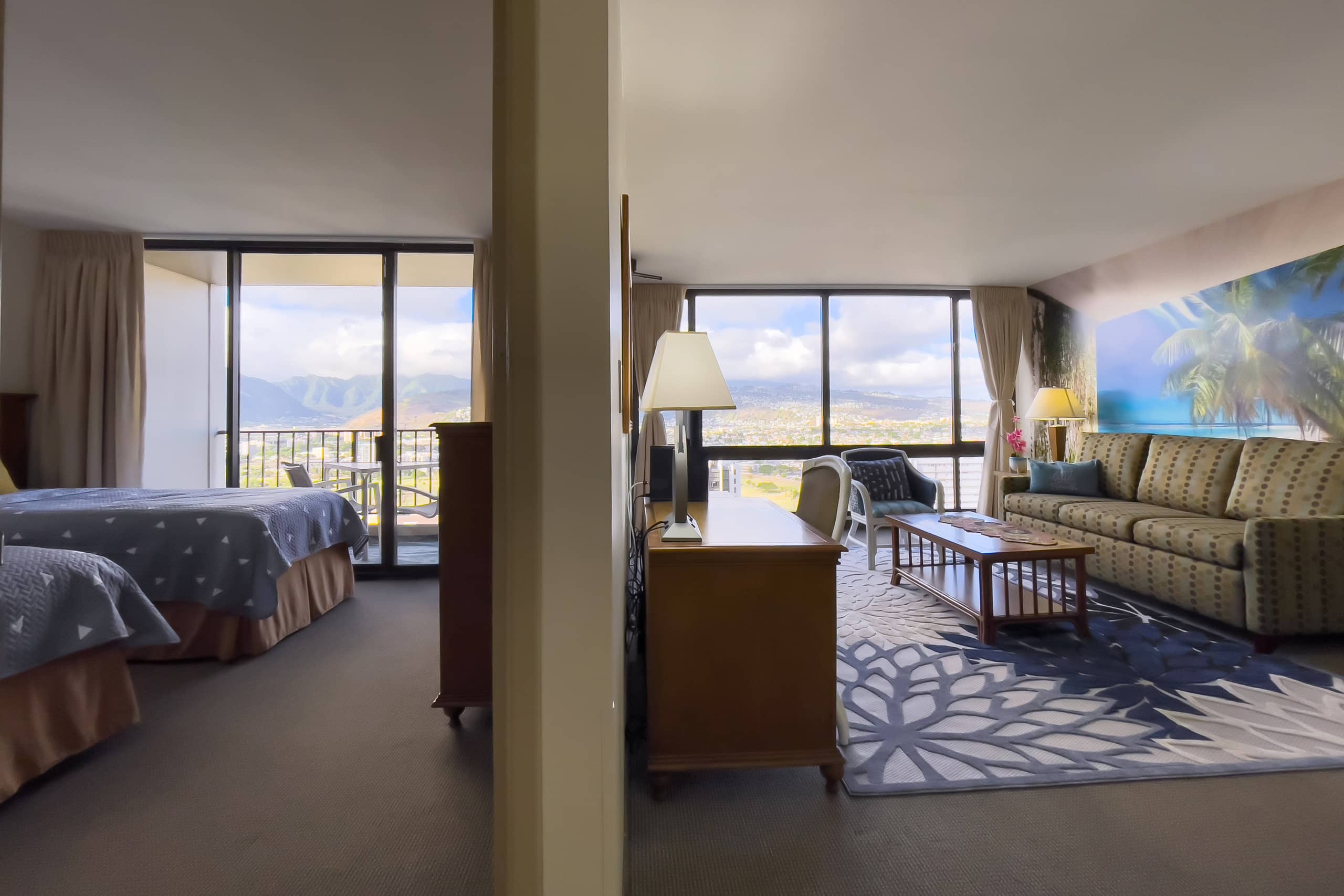 Condo in Honolulu · ★4.92 · 1 bedroom · 3 beds · 1 private bath - Image 2